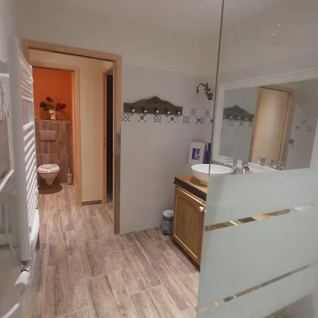 Les Ateliers D'art Modiste Et Formier Roanne